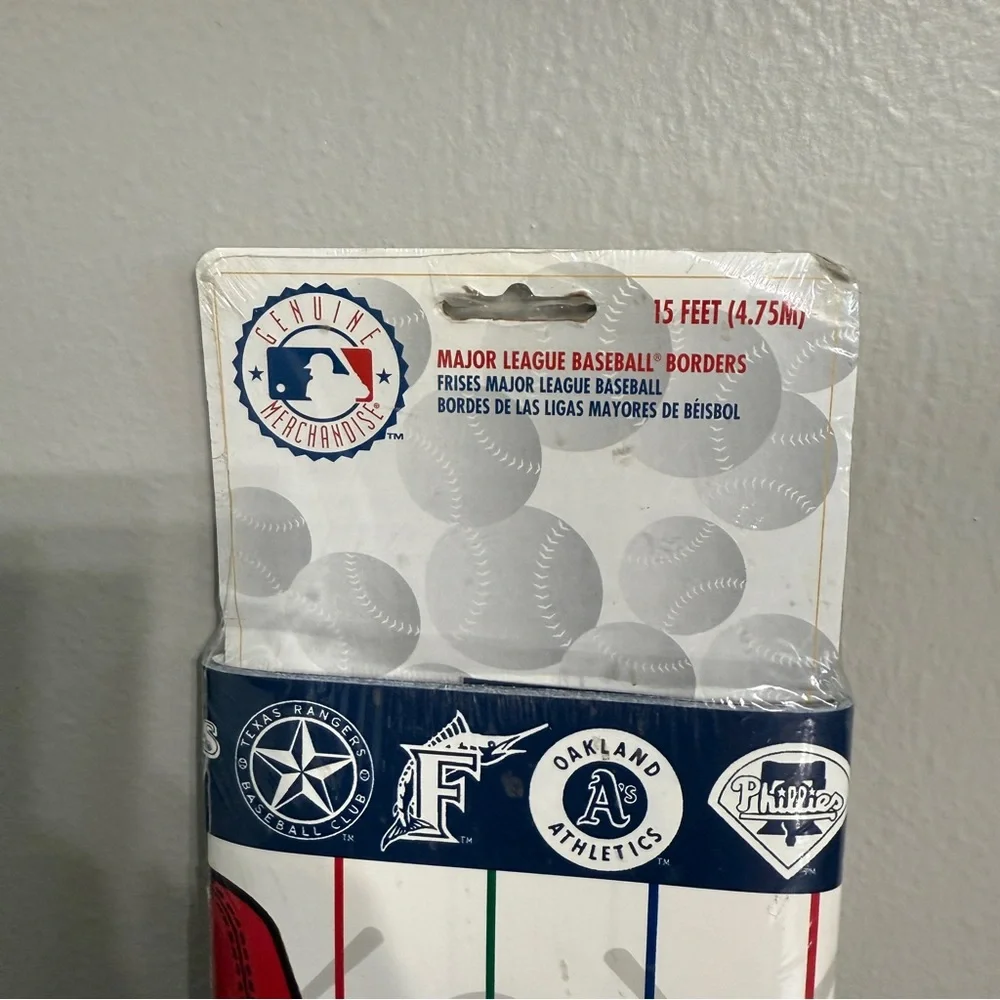 MLB Wallpaper Border Pre-pasted Washable Village Baseball Sports Man Cave NEW